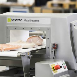 May do tap chat kim loai X ray Sesotec