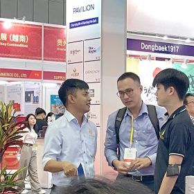 Đội ngũ dự án tư vấn cho khách hàng