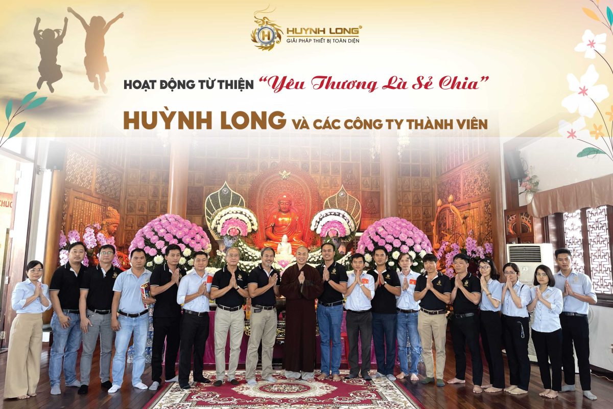 Tập thể Huỳnh Long tại Chùa Tường Nguyên