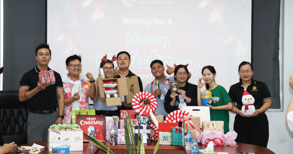 Giáng sinh 2024 công ty Huỳnh Long
