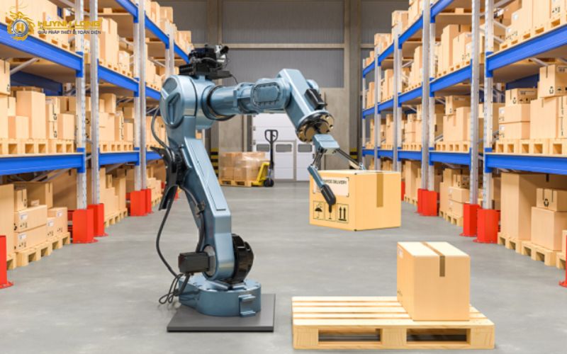 Robot bốc xếp hàng và băng tải tự động giải pháp nào tốt hơn? 3 Ưu và nhược điểm của robot bốc xếp hàng