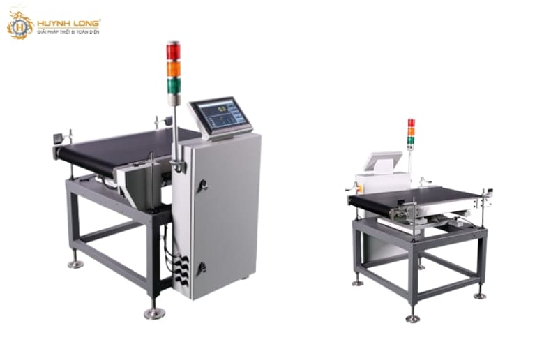 Sản phẩm dạng lỏng nên lựa chọn cân định lượng như thế nào? 4 Cân băng tải tự động giúp vận hành dây chuyền sản xuất trơn tru và hiệu quả