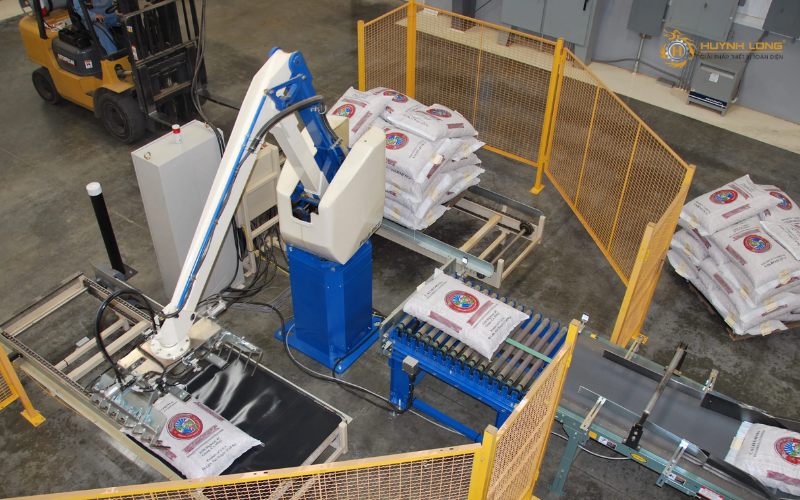 Cánh tay robot là gì? Ứng dụng của cánh tay robot trong thực tế 9 Khi sử dụng cánh tay robot cần chú ý các lưu ý để đảm bảo năng suất và hiệu suất làm việc của dây chuyền sản xuất