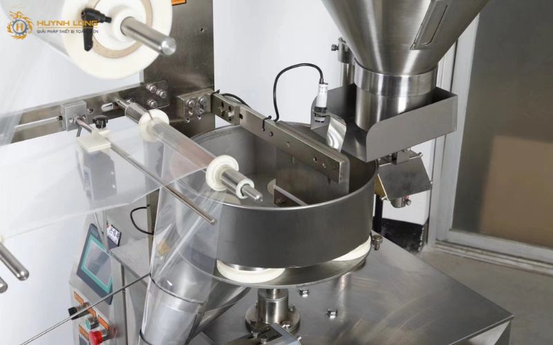 Các yếu tố cần xem xét khi đầu tư máy đóng gói tự động 2 Tổng quan về máy đóng gói tự động