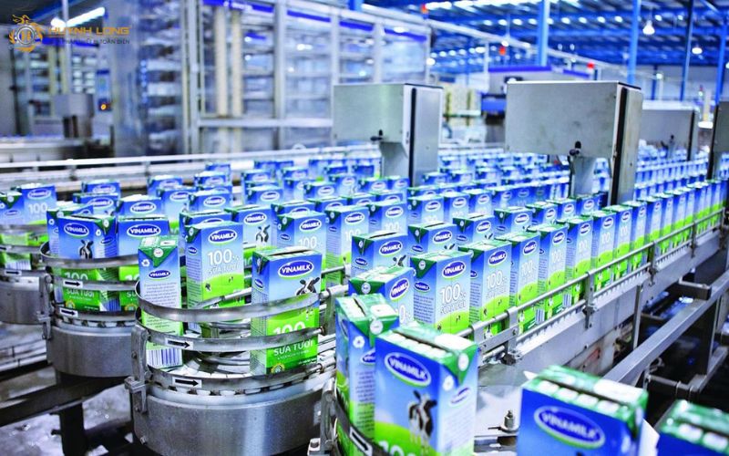 Ứng dụng của dây chuyền chiết rót trong sản xuất sữa 7 Tiêu chí chọn mua dây chuyền sản xuất sữa