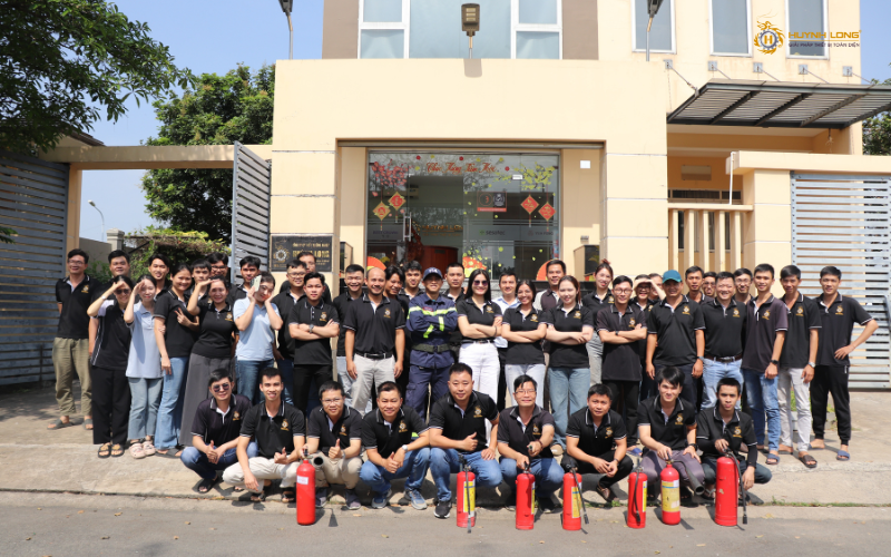 Huỳnh Long đảm bảo & cam kết an toàn lao động đối với các nhân viên